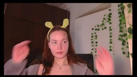 Snapshot of nectarria chatting on 05.01.26 nectarria online show from 05.01.26