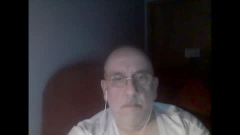Tom online show from 01.12.25