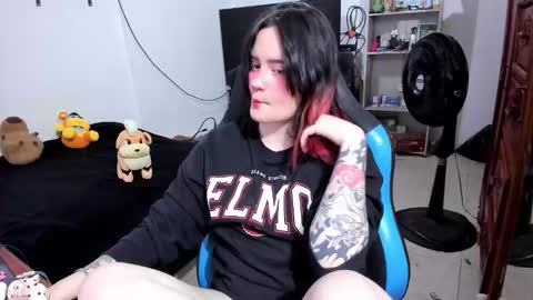 Geek Nicole    im Neeko UwU online show from 03.08.26