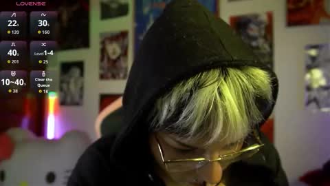 Snapshot of neena_nyx chatting on 12.16.25 Neena Nyx online show from 12.16.25