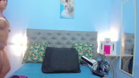 neferet_opal online show from 11.15.25