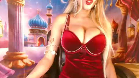 nefertari8 online show from 05.07.26
