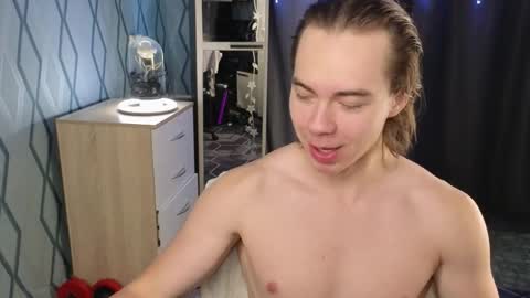 Snapshot of neganxxl chatting on 10.09.25 Negan online show from 10.09.25