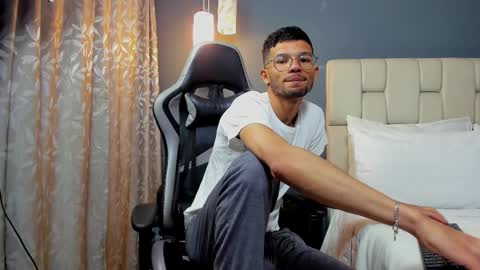 Fernando Negreteth online show from 11.21.25