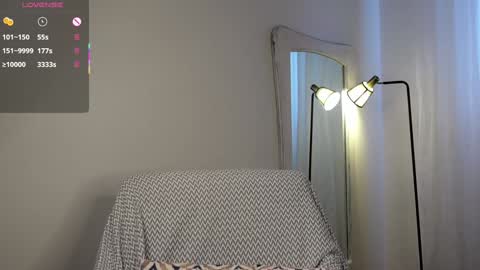 Snapshot of neldaaskins chatting on 01.24.25 Lana online show from 01.24.25