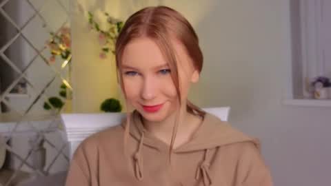 Snapshot of neldabarer chatting on 12.16.25 Petra online show from 12.16.25