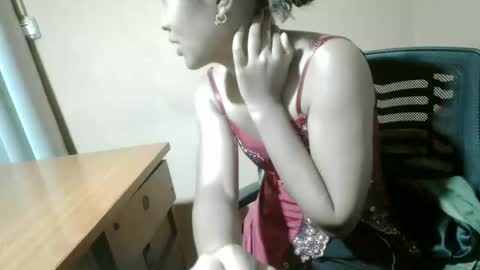 nelia_84 online show from 04.26.26