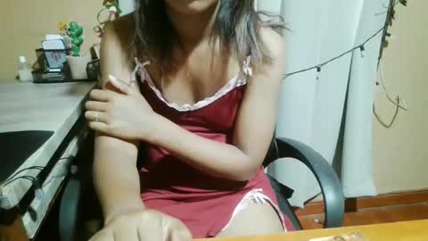 Snapshot of nelia_84 chatting on 05.19.26 nelia_84 online show from 05.19.26