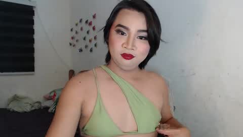 Snapshot of nellathegoodcummer chatting on 10.25.25 nellathegoodcummer online show from 10.25.25