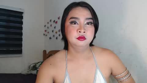 Snapshot of nellathegoodcummer chatting on 10.27.25 nellathegoodcummer online show from 10.27.25