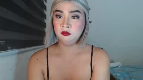 Snapshot of nellathegoodcummer chatting on 11.15.25 nellathegoodcummer online show from 11.15.25