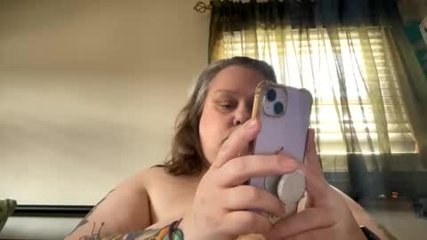 Nellie Atlas online show from 02.05.26