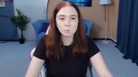 Snapshot of nelliemathers chatting on 06.27.26 Nelli online show from 06.27.26