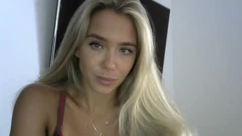 nelly_fortu online show from 04.25.26