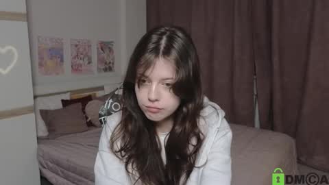 Snapshot of nellysunrise_1 chatting on 09.14.25 nellysunrise_1 online show from 09.14.25