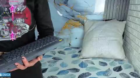 Salome Nena cupcake online show from 11.01.25