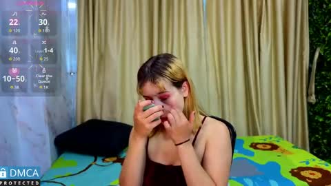 Salome Nena cupcake online show from 05.25.26