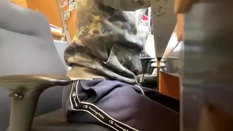 Snapshot of neneo21_ chatting on 10.20.25 neneo21_ online show from 10.20.25