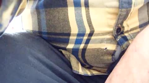 Snapshot of neohiom4f chatting on 10.31.25 neohiom4f online show from 10.31.25