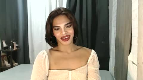 neomi online show from 11.26.25