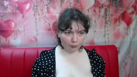 Snapshot of neonilalisova chatting on 05.22.26 NeonilaLisova online show from 05.22.26