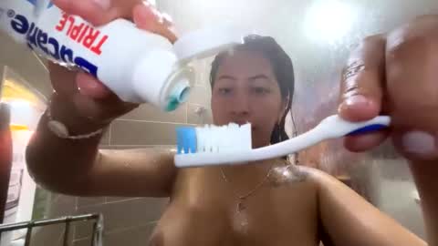 Helena    Every Friday new video for my fan club loves  online show from 12.20.25