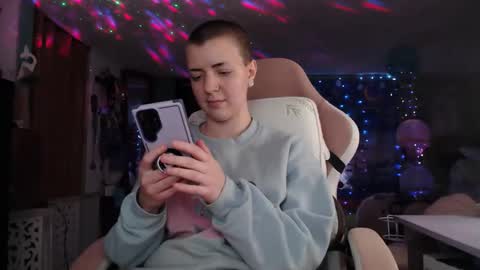 Snapshot of nerdy_squirty chatting on 12.17.24 NerdySquirty online show from 12.17.24