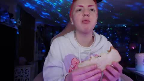 Snapshot of nerdy_squirty chatting on 03.08.25 NerdySquirty online show from 03.08.25