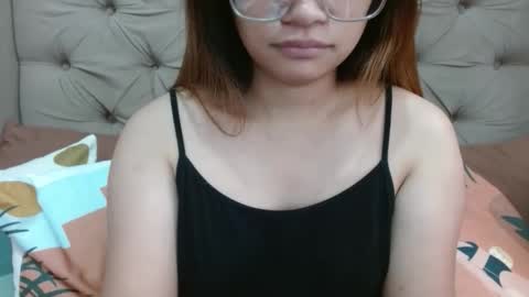 Snapshot of nerdysweetpinay chatting on 09.17.25 nerdysweetpinay online show from 09.17.25