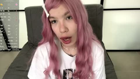 Lori online show from 04.07.26