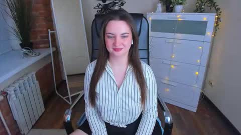 Snapshot of nero_asta chatting on 10.15.25 nero_asta online show from 10.15.25