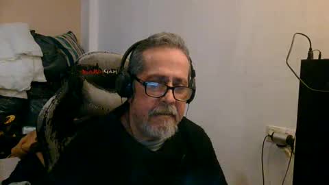 Snapshot of neron401 chatting on 03.19.26 neron401 online show from 03.19.26