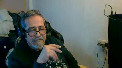 Snapshot of neron401 chatting on 03.22.26 neron401 online show from 03.22.26