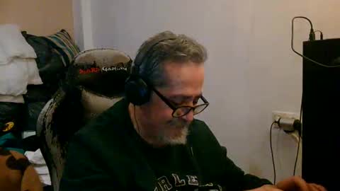 Snapshot of neron401 chatting on 03.23.26 neron401 online show from 03.23.26