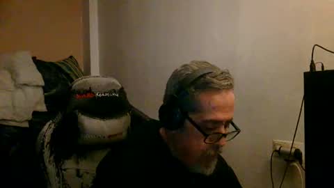 Snapshot of neron401 chatting on 04.01.26 neron401 online show from 04.01.26
