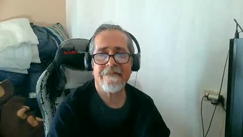 Snapshot of neron401 chatting on 04.03.26 neron401 online show from 04.03.26