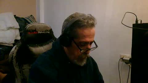 Snapshot of neron401 chatting on 04.12.26 neron401 online show from 04.12.26