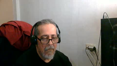 Snapshot of neron401 chatting on 05.15.26 neron401 online show from 05.15.26