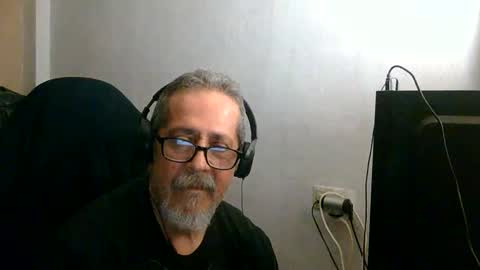 Snapshot of neron401 chatting on 05.23.26 neron401 online show from 05.23.26