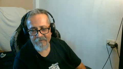 Snapshot of neron401 chatting on 06.23.26 neron401 online show from 06.23.26