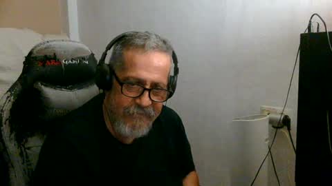 Snapshot of neron401 chatting on 06.26.26 neron401 online show from 06.26.26