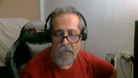 Snapshot of neron401 chatting on 07.14.26 neron401 online show from 07.14.26