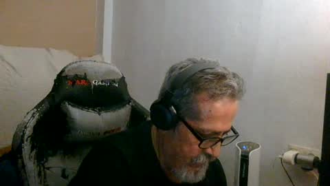 Snapshot of neron401 chatting on 07.23.26 neron401 online show from 07.23.26