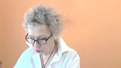 NessyJenixs online show from 03.26.26