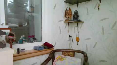 Nettie Allie online show from 12.01.25