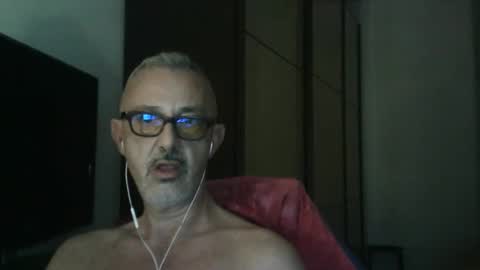 nevenerabis online show from 10.10.25