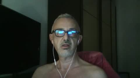 nevenerabis online show from 10.23.25