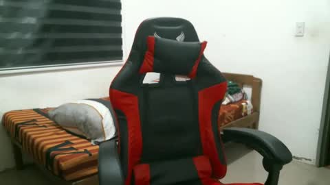 Lucy Pearl online show from 02.13.25