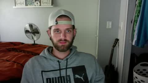 Snapshot of newfuckonline chatting on 11.17.25 Newfuckonline online show from 11.17.25