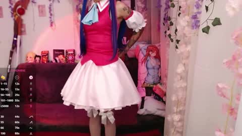 Snapshot of newjadedelux chatting on 03.05.25 New Account Jade Delux online show from 03.05.25